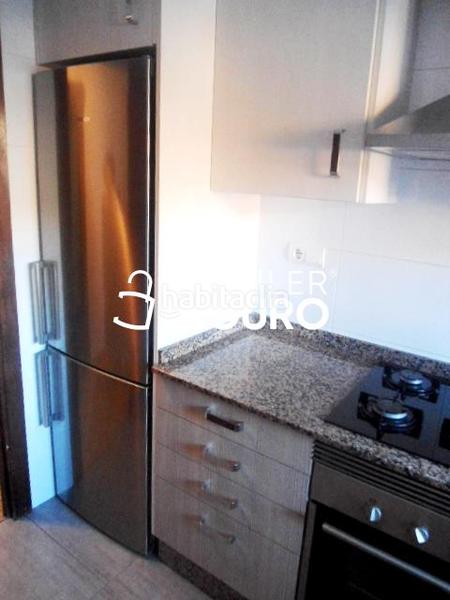 Foto abdd77bb-27bd-48a5-b416-549e48420c76. Rent flat in Centro Xirivella