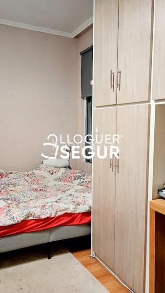 Foto 2b57cb31-c1d6-443a-9b7e-b6900864ec55. Alquiler piso  c blai net en Vinyets-Molí Vell Sant Boi de Llobregat