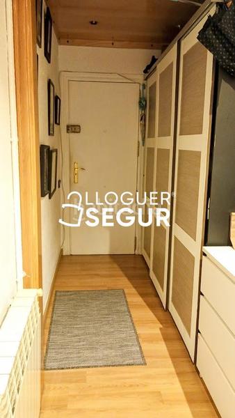 Foto 2cac7cfe-b563-4cdb-8fc2-85f022f8594f. Location appartement avec chauffage parking dans Vinyets-Molí Vell Sant Boi de Llobregat