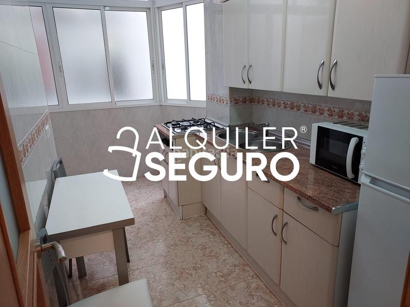 Foto 726ac089-8f55-4cbf-8b6e-2812fc2434d5. Affitto appartamento in Parque Ayala - Jardín de la Abadía - Huelín Málaga