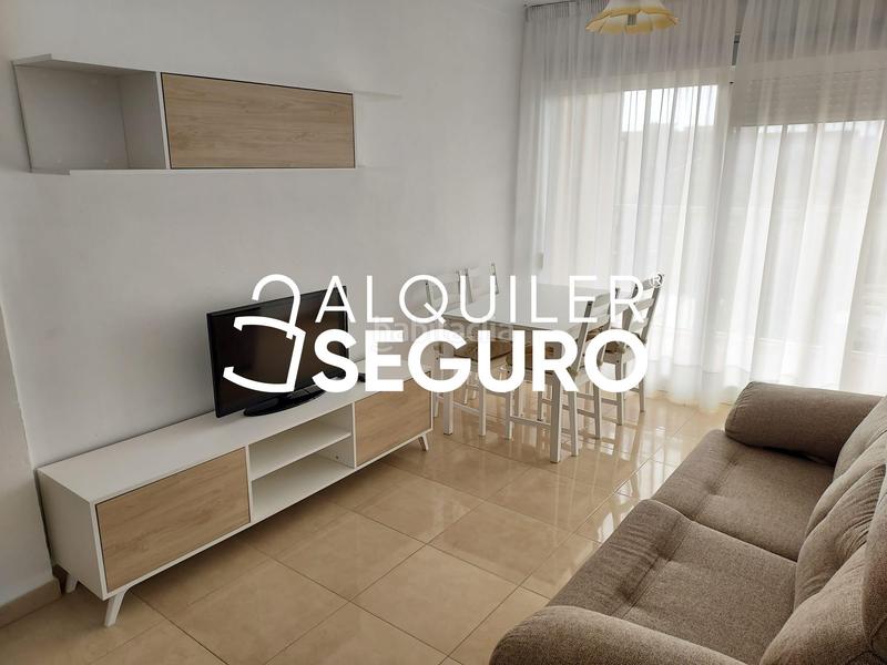 Foto 4b21a0c1-e3c4-484b-af96-fc61683149b7. Rent flat in Parque Ayala - Jardín de la Abadía - Huelín Málaga