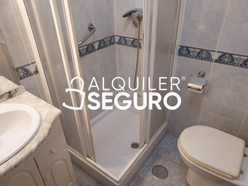Foto 6e0b0a40-6a0a-4140-9049-7ba59183ff26. Rent flat in Parque Ayala - Jardín de la Abadía - Huelín Málaga