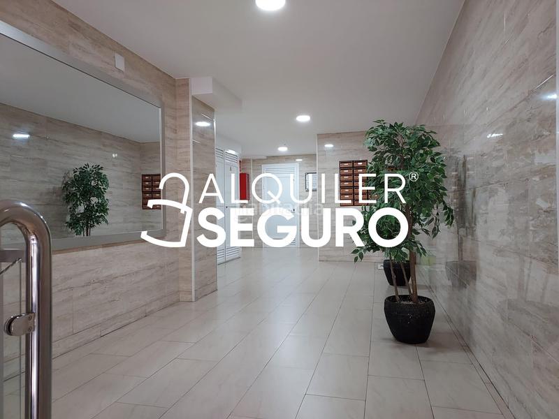 Foto 973a0b0f-a2c1-4d30-91aa-12ff440c0089. Rent flat in Parque Ayala - Jardín de la Abadía - Huelín Málaga