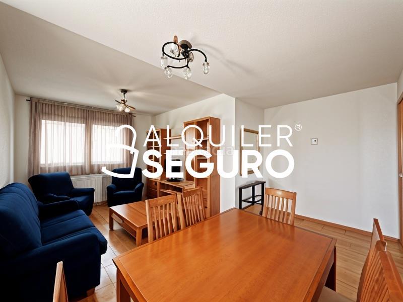 Foto e3cebb2c-619b-4213-9bdc-3e04e6c76160. Location appartement avec chauffage parking dans Sónsoles Ávila