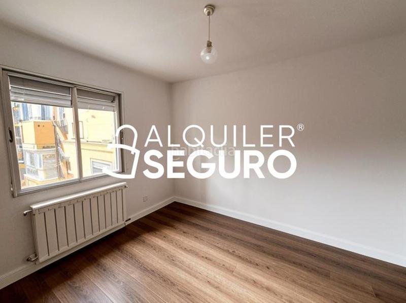 Foto 9b8640ad-c330-4448-95a6-d934a23a2350. Alquiler piso  av. de san luis en Pinar del Rey Madrid