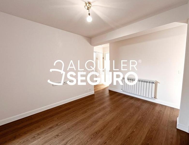 Foto 70d5cb63-ad24-499d-bbbe-82e3acd96d2b. Miete etagenwohnung mit heizung in Pinar del Rey Madrid