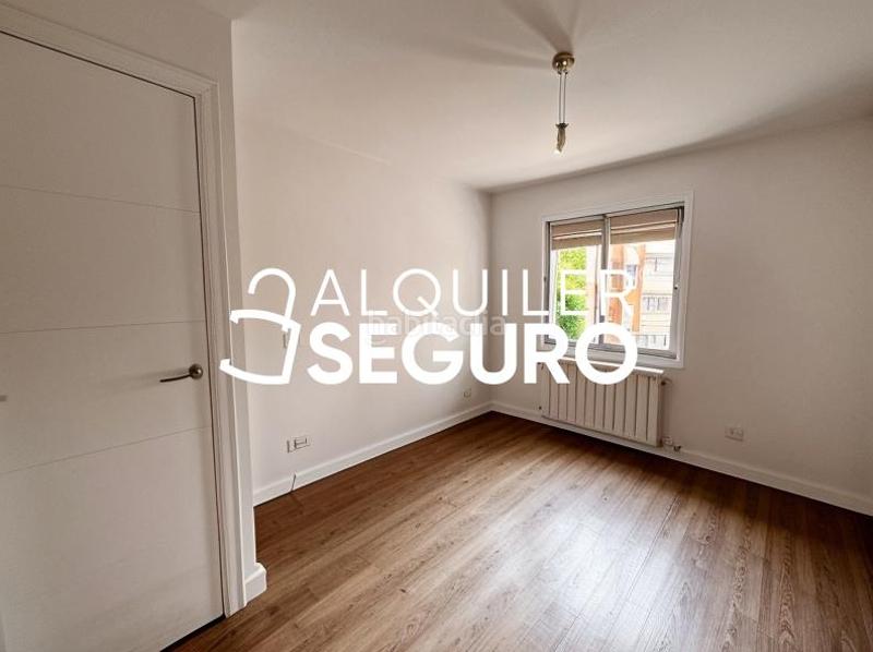 Foto 7f2fa802-3dfd-4c5c-8271-71726e18ecdd. Miete etagenwohnung mit heizung in Pinar del Rey Madrid