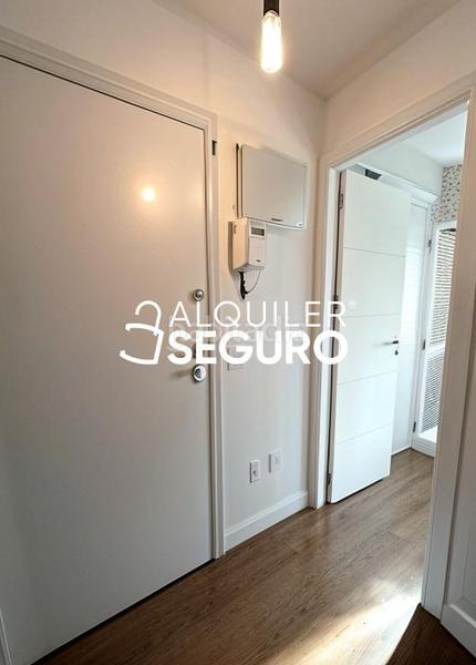 Foto e56c68f1-c06f-45d0-8e56-69ddee544a4d. Miete etagenwohnung mit heizung in Pinar del Rey Madrid