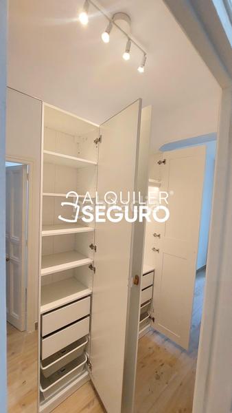 Foto 748226f2-c575-4bf7-9bb9-c48b430cdd70. Location appartement avec chauffage dans Embajadores-Lavapiés Madrid