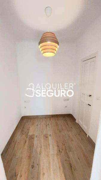 Foto ecc93345-0ff8-4f20-a472-a2ab39b14406. Location appartement avec chauffage dans Embajadores-Lavapiés Madrid