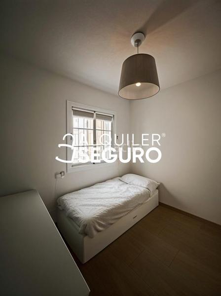 Foto f9b81b41-f6bd-42e6-8415-d485f14268b1. Rent flat with heating parking pool in Parque de la Coruña-Las Suertes Collado Villalba