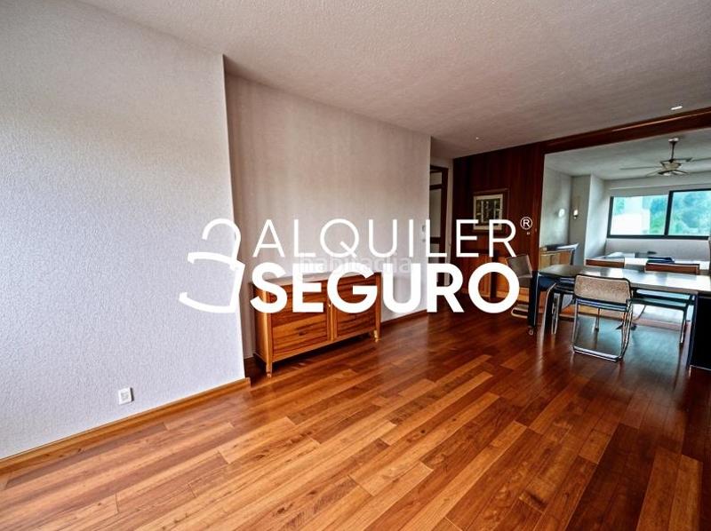 Foto 8dd53fe1-0de0-4890-9bdd-e2f7c08ef6dd. Alquiler piso  c de las cañas en Colina Madrid