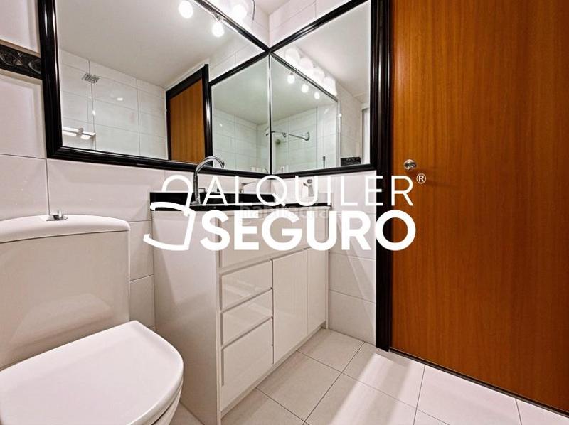 Foto dc0ea01c-7291-4da4-9e18-f8f29f1ca2a5. Location appartement avec chauffage parking piscine dans Madrid