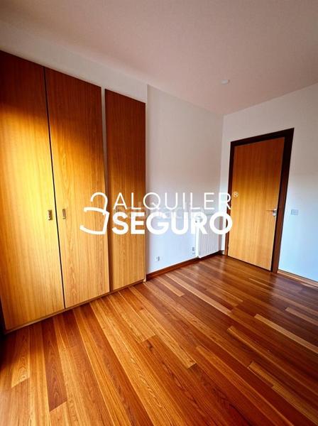 Foto e03d260e-f191-454a-a7e6-e45930f87aac. Location appartement avec chauffage parking piscine dans Madrid