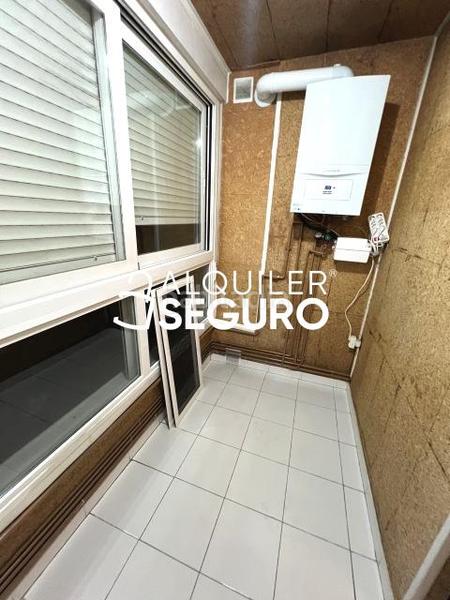 Foto a4b2d645-3932-42f4-bff9-3ecbe6bcfc4b. Affitto appartamento con riscaldamento in Los Ángeles Madrid