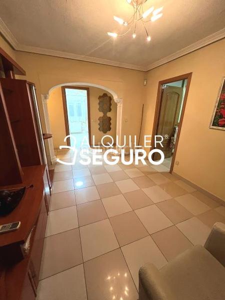 Foto 920912ef-3101-4b30-b0b3-9b6d0fc7f346. Rent flat with heating in Los Ángeles Madrid