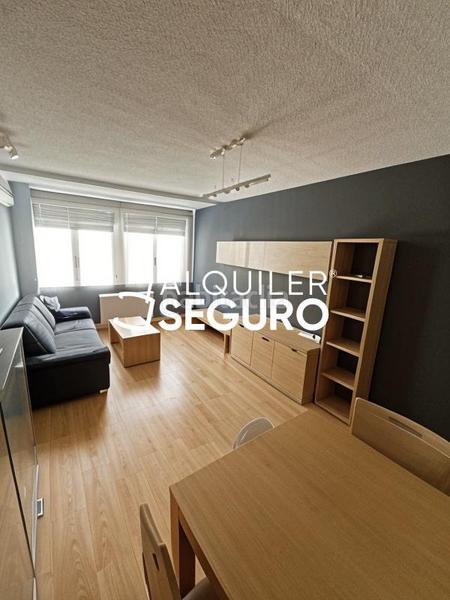 Foto 7a579cf0-3ff5-4b58-b7d7-0189cf8cd704. Rent flat with heating in Centro Móstoles