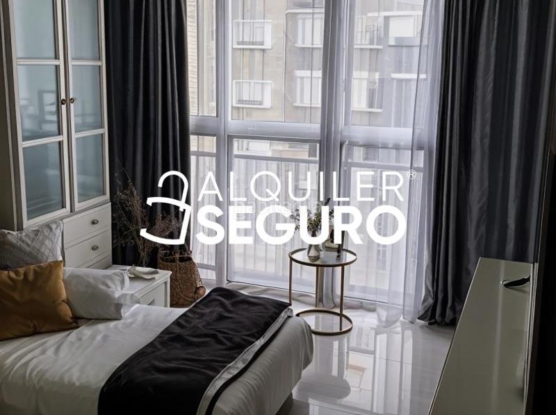 Foto fd940000-30cb-44bc-b17a-1f8a7b44ed4c. Location appartement avec piscine dans Sta. Aurelia - Cantábrico - Atlàntico - La Romería Sevilla