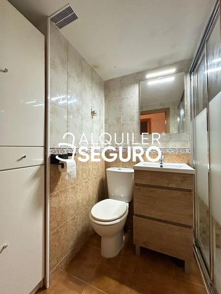 Foto 0977938a-24b0-4bda-948f-3698c1e4b437. Rent flat with heating in Arcos Madrid
