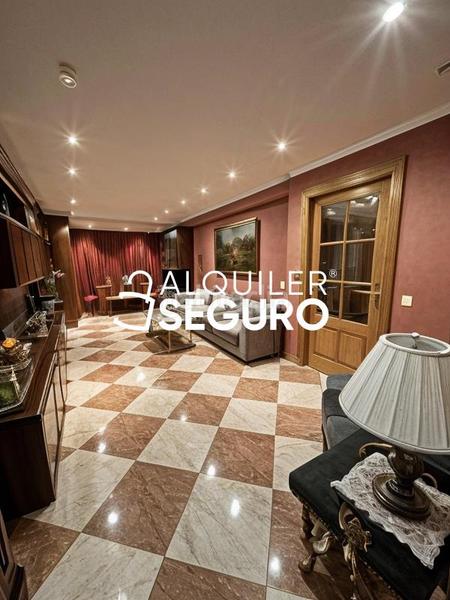 Foto 9758e4d5-bfd7-431a-8972-caf2984de6a7. Location appartement avec chauffage dans Villafontana - Estoril I Móstoles