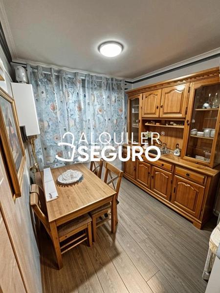 Foto f48d5248-2e28-40d4-a26b-0718dac59240. Location appartement avec chauffage dans Villafontana - Estoril I Móstoles