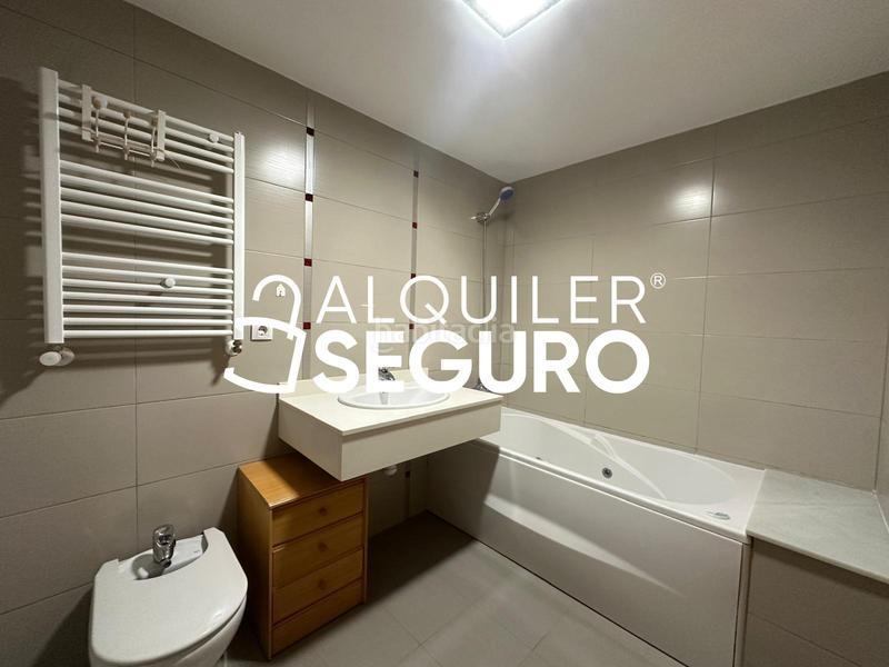 Foto 7eba9f7b-65e1-44ec-9f3d-61290fa44cf6. Alquiler piso  c atlanta96 en Parc Central Torrent