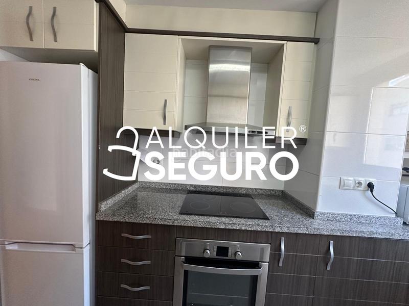 Foto 914bc435-b035-409b-a9cb-2bfdb28f2e4a. Miete etagenwohnung mit heizung parking in Parc Central Torrent