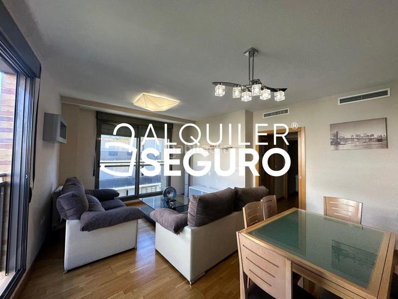 Foto ab7a54ba-f129-4e42-b19a-34080c9f2e88. Rent flat with heating parking in Parc Central Torrent