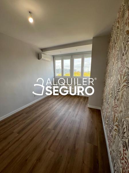 Foto 067e59b2-2686-49fe-a20b-fd8ce87b4660. Affitto appartamento con riscaldamento in Canillejas Madrid