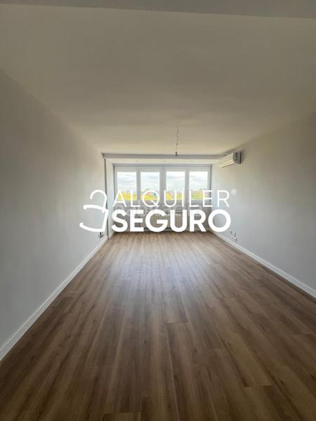 Foto ef295d9f-5182-4d40-a32f-4b18b4eec50f. Affitto appartamento con riscaldamento in Canillejas Madrid