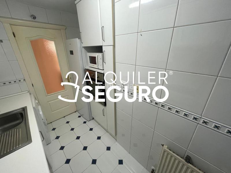 Foto ec43581d-1c74-4a62-a889-0f0785dcc878. Affitto appartamento con riscaldamento parcheggio piscina in Tres Cantos