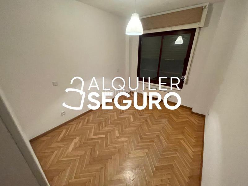 Foto 74c5e3da-988e-4857-9381-2ab2e28ae9d1. Alquiler piso  c de el rocío en Estación-Centro Tres Cantos