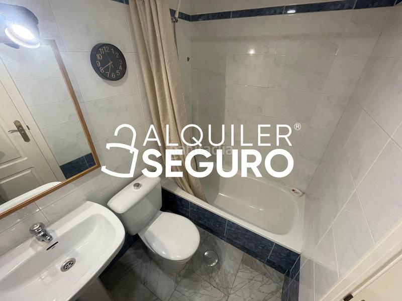Foto 384a8922-3c91-4219-ae4c-f143a7f82f87. Lloguer pis amb calefacció aparcament piscina a Estación-Centro Tres Cantos