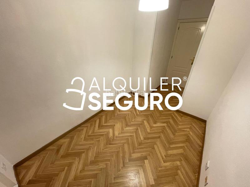 Foto fc204beb-dc60-43cb-b2f1-a30fb0ade0bf. Location appartement avec chauffage parking piscine dans Tres Cantos