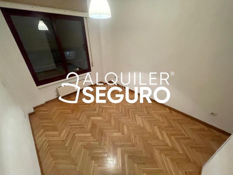 Foto b98d3825-1373-4ee7-b827-553f613f6aac. Miete etagenwohnung mit heizung parking pool in Estación-Centro Tres Cantos