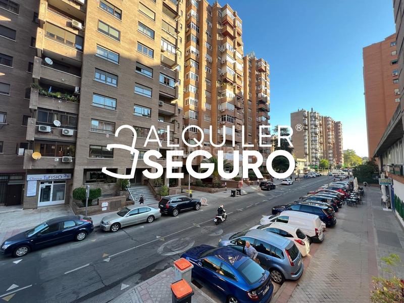 Foto 0388bc1d-ad95-4ae8-b5c7-ca48105aefc8. Location appartement avec chauffage piscine dans La Paz Madrid