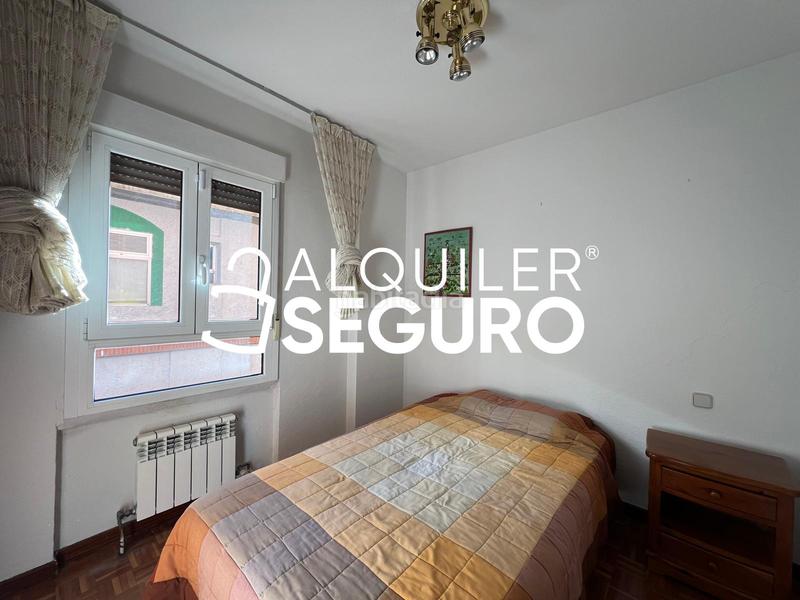 Foto c42ff1f3-1745-485c-b03b-b85e26aca642. Location appartement avec chauffage piscine dans La Paz Madrid