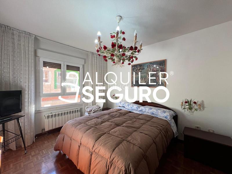 Foto d0d2a696-e535-47ae-b69e-b700175b9ef7. Location appartement avec chauffage piscine dans La Paz Madrid