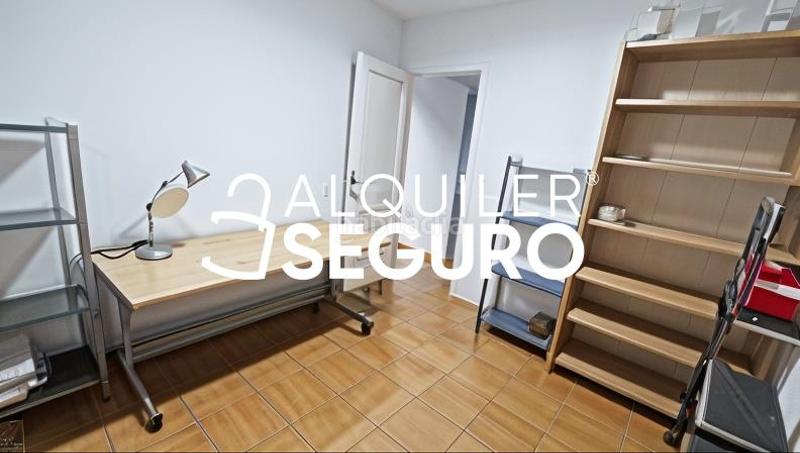 Foto ecc6d216-2497-44cd-a746-73c78fc74e49. Alquiler piso  c marruecos en San Jerónimo - La Bachillera Sevilla