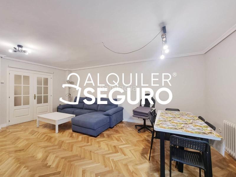 Foto 7d6cc87f-04a8-46a3-8af3-c4c587f551e2. Affitto appartamento con riscaldamento parcheggio piscina in Majadahonda