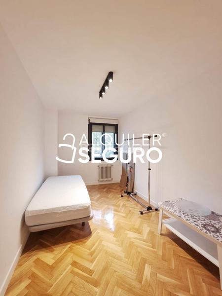 Foto 7f2eb8bc-66f9-4143-af35-ca233c5e11f3. Affitto appartamento con riscaldamento parcheggio piscina in Majadahonda