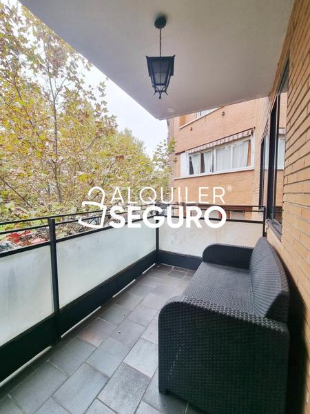 Foto f1fff95c-d009-4e10-bb8a-1b021db073c3. Miete etagenwohnung mit heizung parking pool in Casco Antiguo Majadahonda