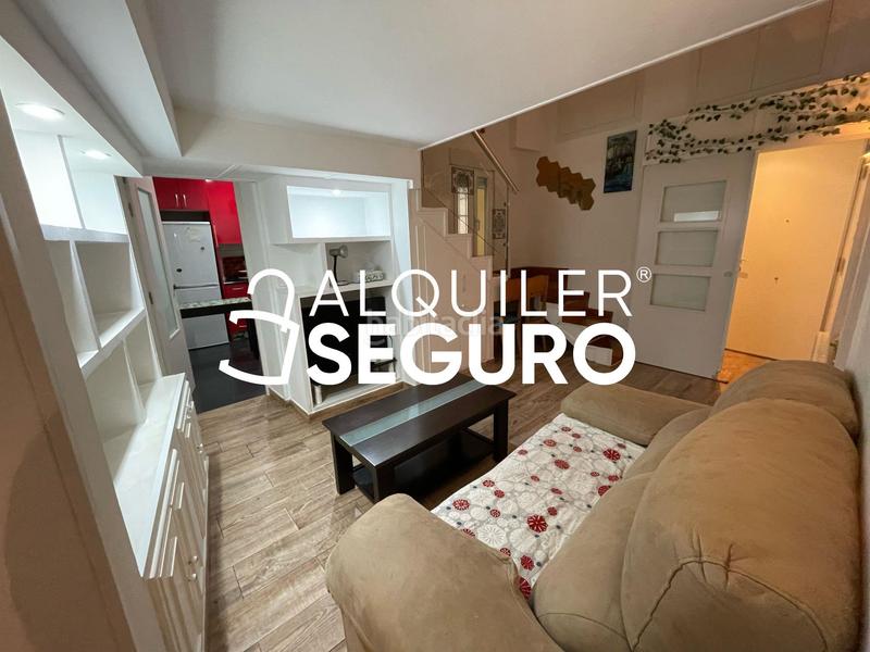 Foto 0d3808d1-7eac-4615-9da3-049b52600f92. Rent flat with heating in Berruguete Madrid