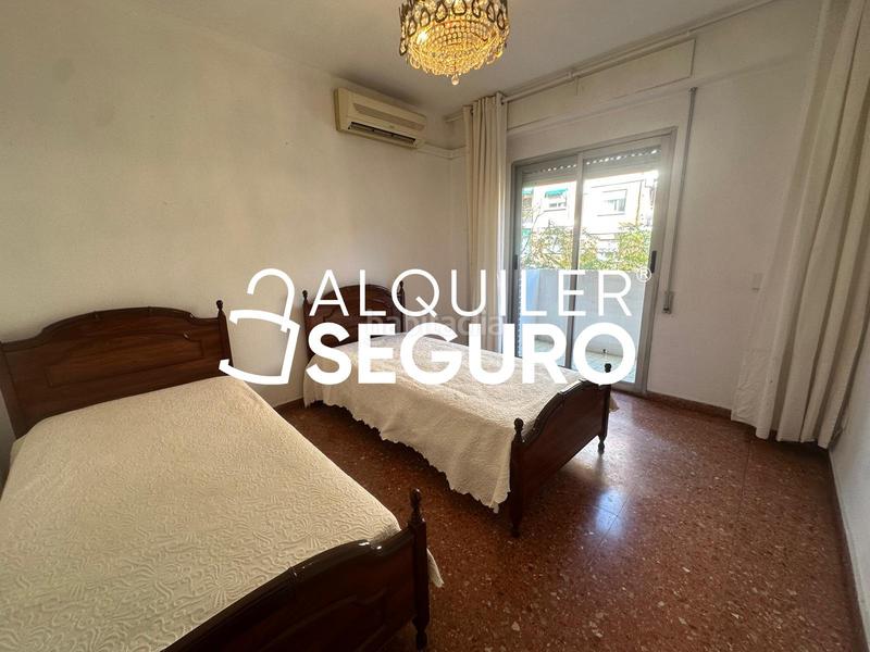 Foto 49ec40a3-ce95-4f60-83a8-5d61bd90e5d5. Affitto appartamento con parcheggio in Barrio de Patraix Valencia