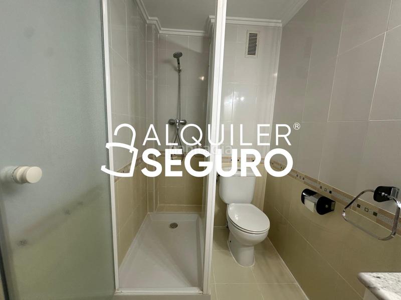 Foto 54241898-1a4e-4f37-8c04-8d5da7d0952f. Alquiler piso  c fontanares en Barrio de Patraix Valencia