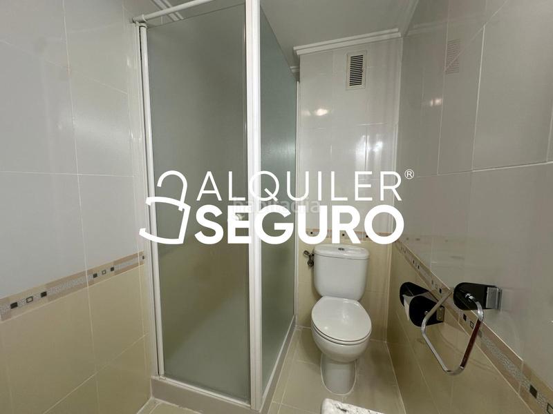 Foto 7f1b1aa9-dbd6-4046-b664-37c40285d3ff. Alquiler piso  c fontanares en Barrio de Patraix Valencia