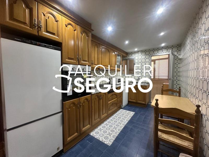 Foto ecee288d-6693-4c53-923e-78bad6f0de00. Alquiler piso  c fontanares en Barrio de Patraix Valencia