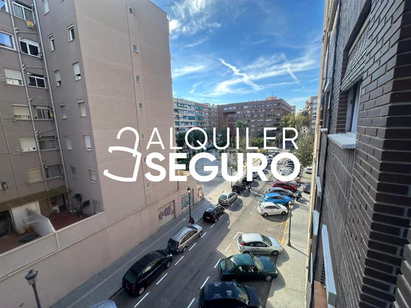 Foto 4b16e04f-b01a-4b58-b886-f637054862c8. Location appartement avec parking dans Barrio de Patraix Valencia