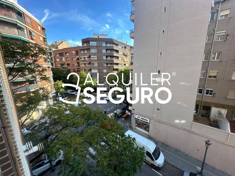 Foto dab80abc-9e43-48b8-a1d3-31bdf88043bf. Location appartement avec parking dans Barrio de Patraix Valencia
