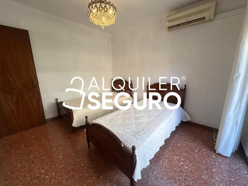 Foto eb2e1b3b-f61e-41d9-b829-2ccec830df4c. Location appartement avec parking dans Barrio de Patraix Valencia